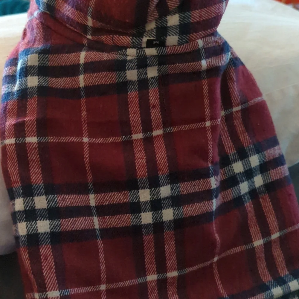 Kuoser Red Black n White. Med. NEW DOG COAT NWOT NEW NEW NO TAGS Sale